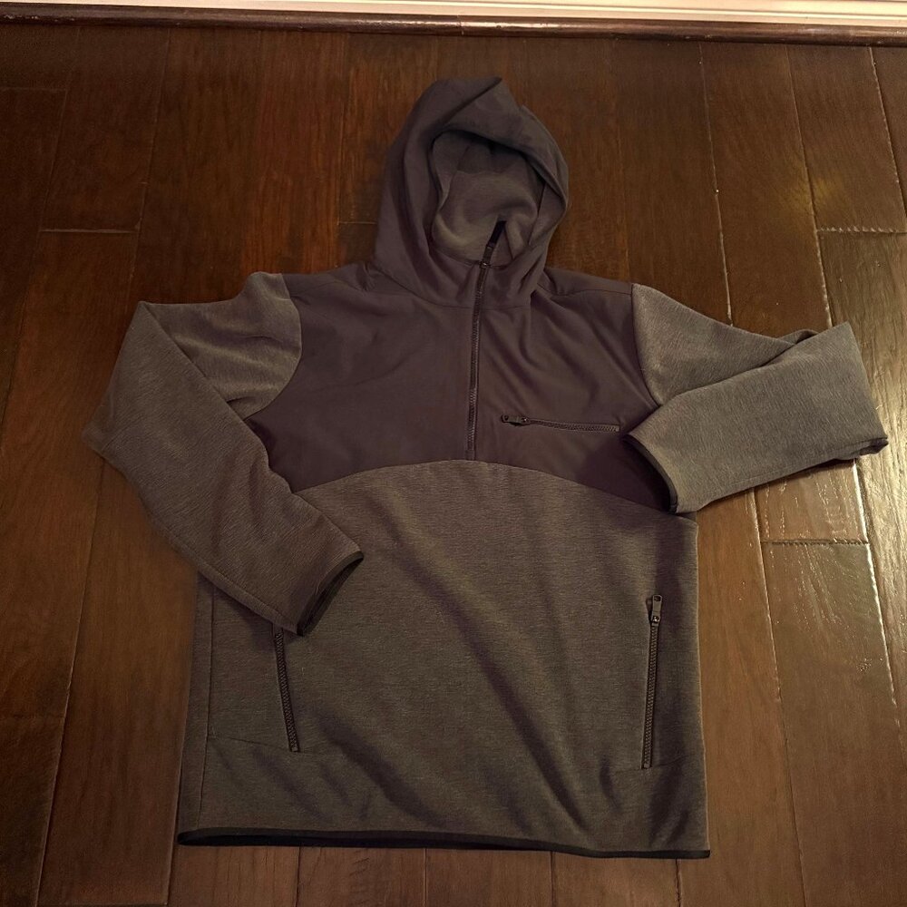 Hill City Grey charcoal Hoodie Pullover, Men's size large, excellent 1/2 1/4 zip